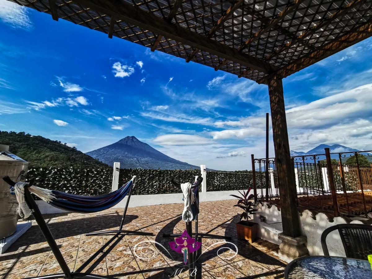 Maison Bougainvillea Antigua Exterior foto